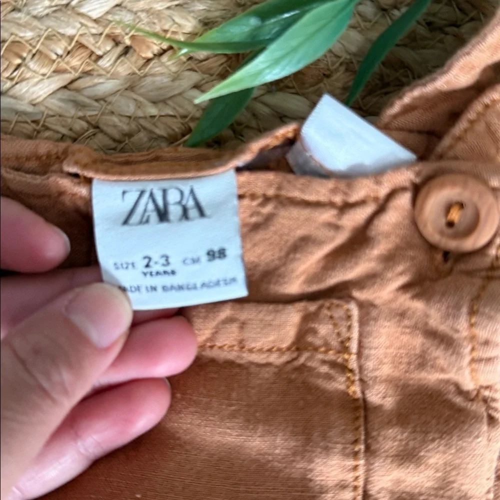 Zara 2-3 linen Overall Minimalist Short.